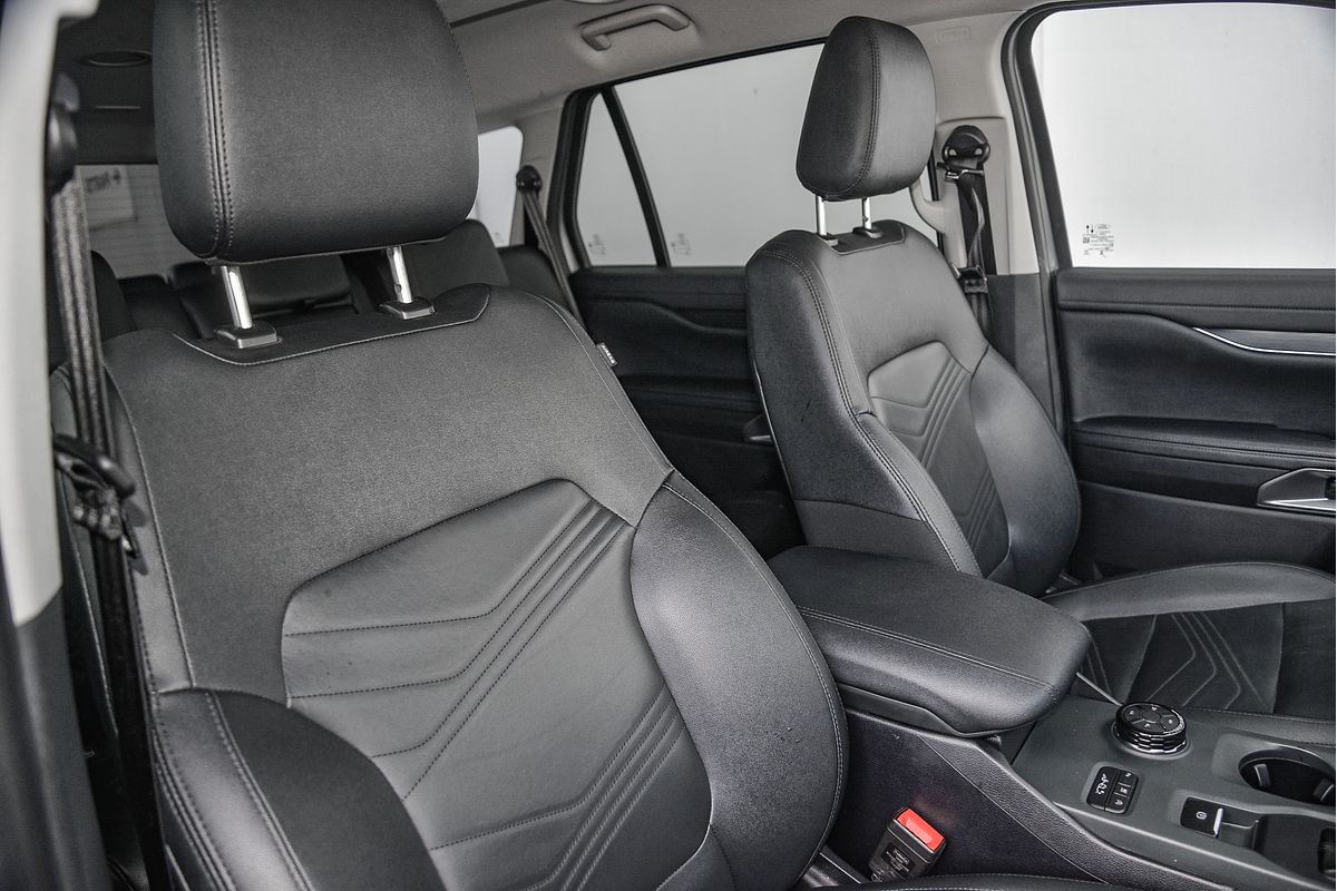 2023 Ford Everest Trend