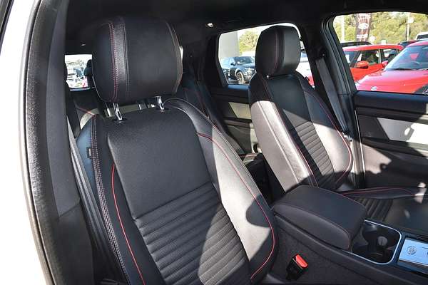 2022 Land Rover Discovery Sport P250 R-Dynamic SE L550