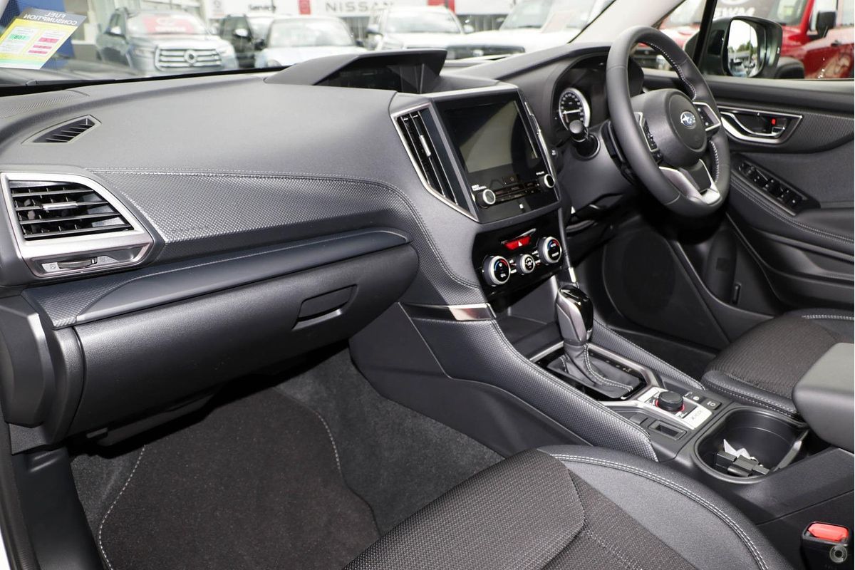 2025 Subaru Forester 2.5i S5