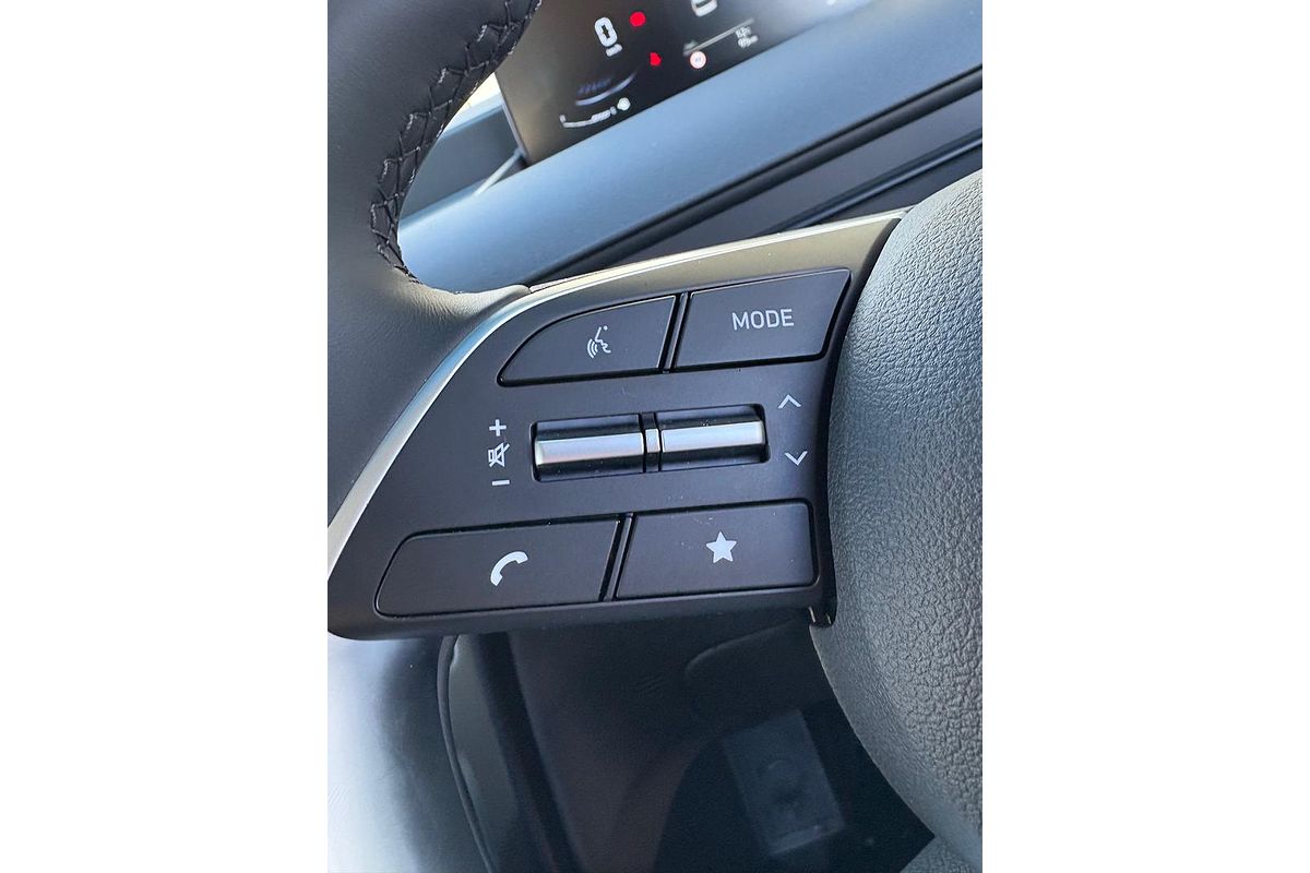 2025 Hyundai STARIA LOAD US4.V3