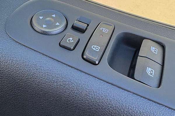 2025 Hyundai STARIA LOAD US4.V3