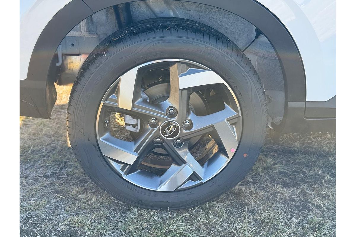 2025 Hyundai Venue Active QX.V5