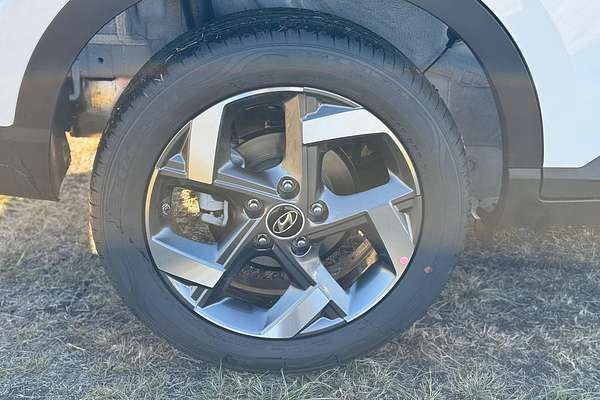 2025 Hyundai Venue Active QX.V5