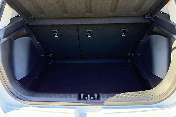 2025 Hyundai Venue Active QX.V5