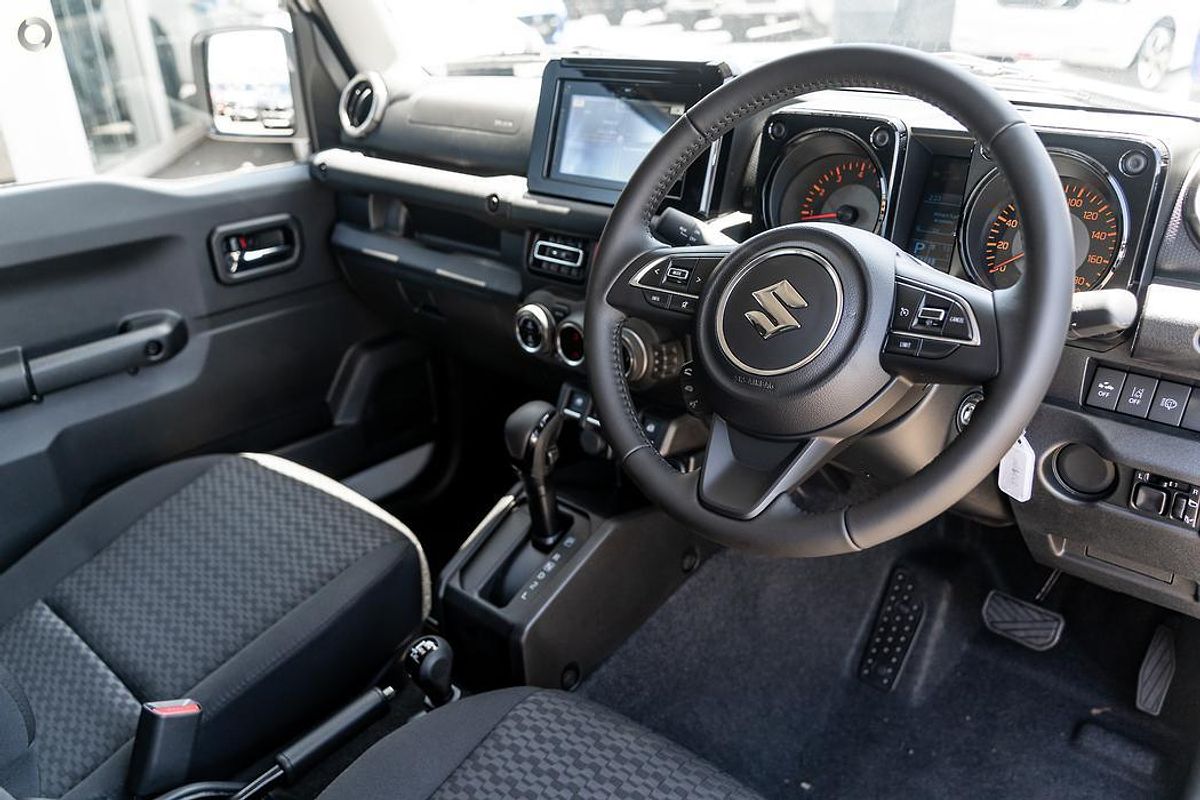 2025 Suzuki Jimny GLX GJ