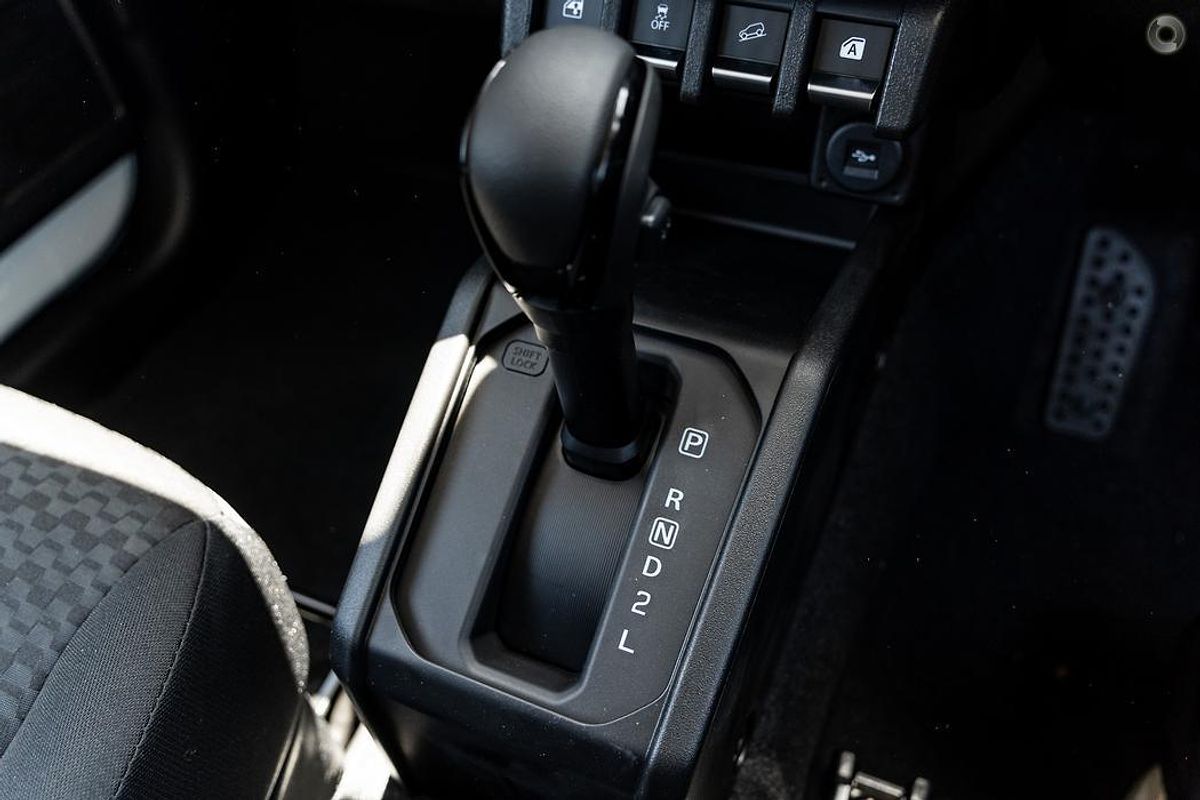 2025 Suzuki Jimny GLX GJ