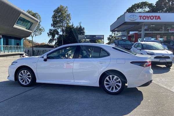 2022 Toyota Camry Ascent AXVH70R