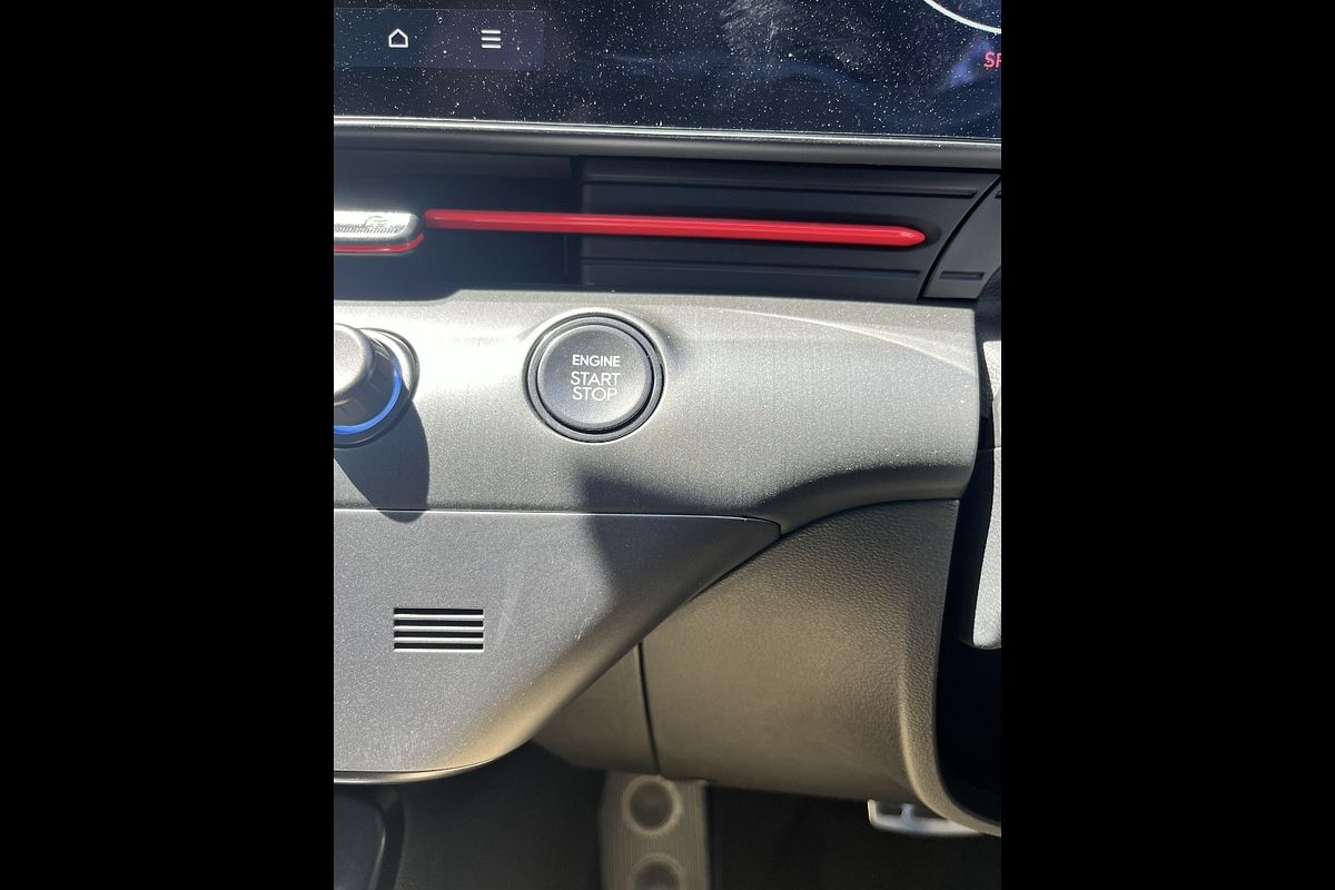 2025 Hyundai Kona Premium N Line SX2.V2
