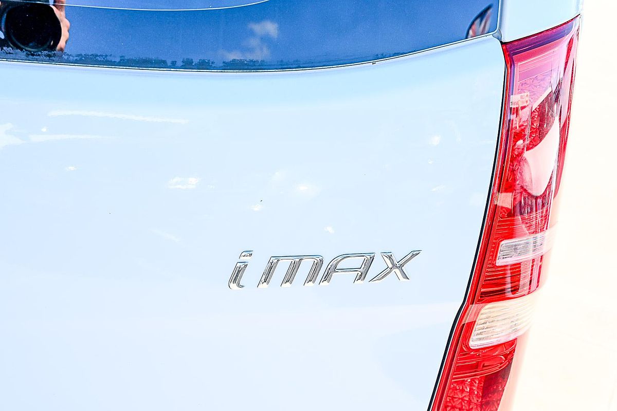 2011 Hyundai iMax TQ-W