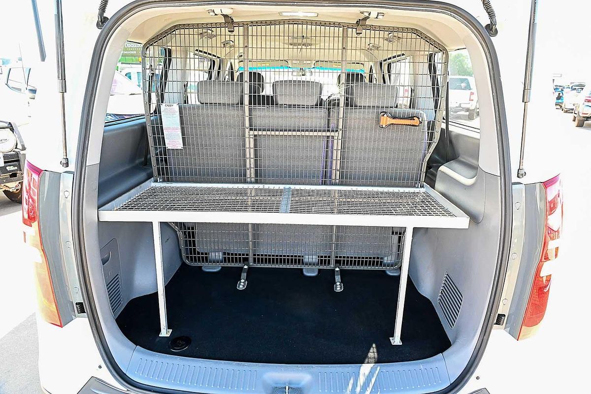 2011 Hyundai iMax TQ-W