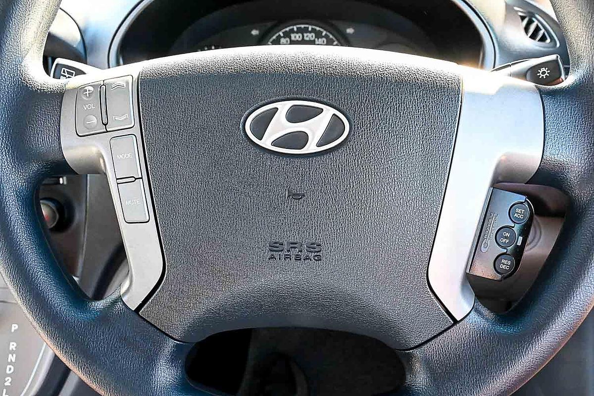 2011 Hyundai iMax TQ-W