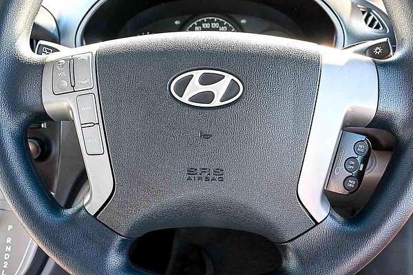 2011 Hyundai iMax TQ-W