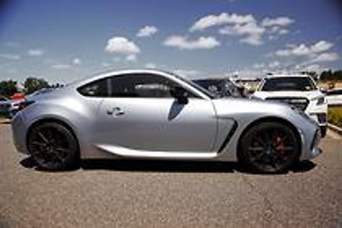 2025 Subaru BRZ tS ZD8