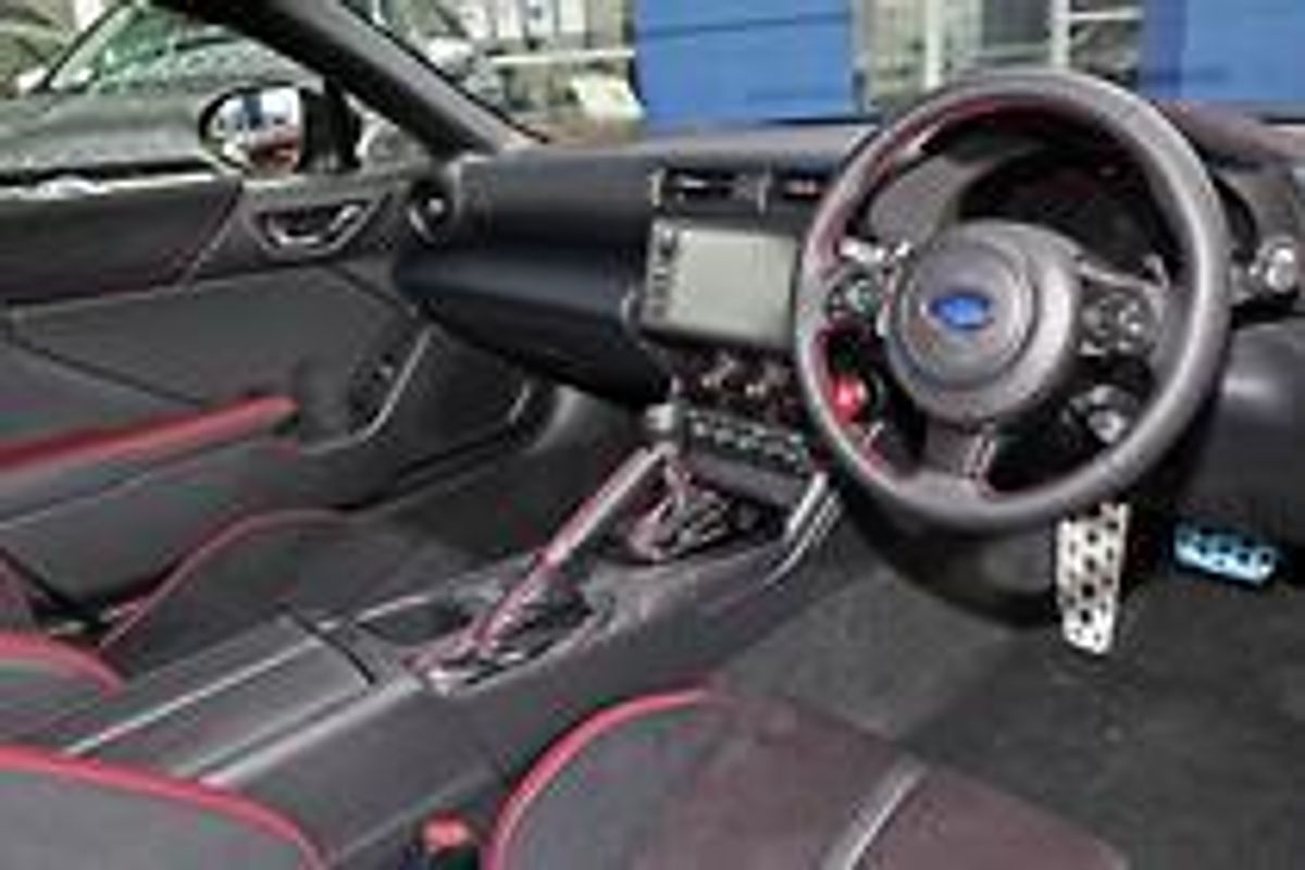 2025 Subaru BRZ tS ZD8