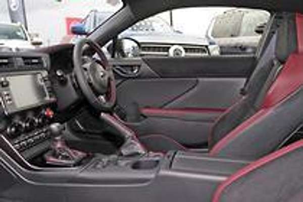 2025 Subaru BRZ tS ZD8