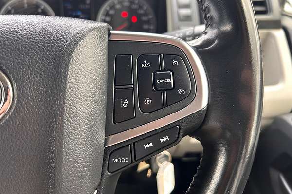 2021 Toyota Hiace GDH300R LWB