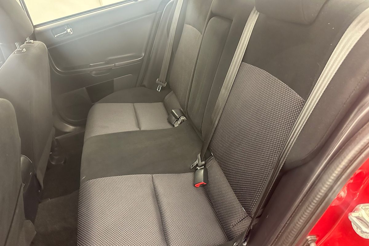 2017 Mitsubishi Lancer ES Sport CF