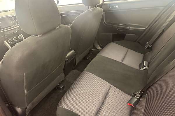 2017 Mitsubishi Lancer ES Sport CF