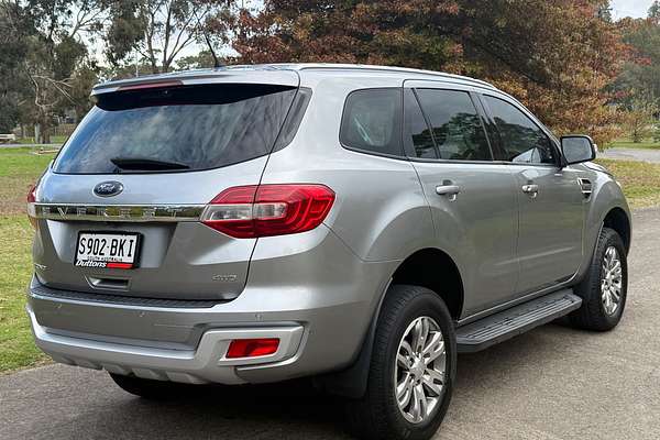 2015 Ford Everest Trend UA