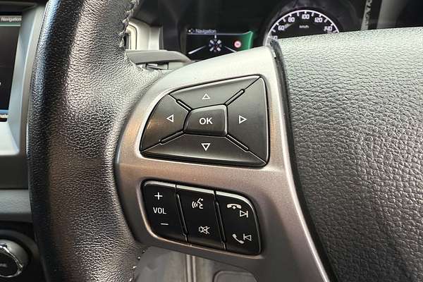 2015 Ford Everest Trend UA