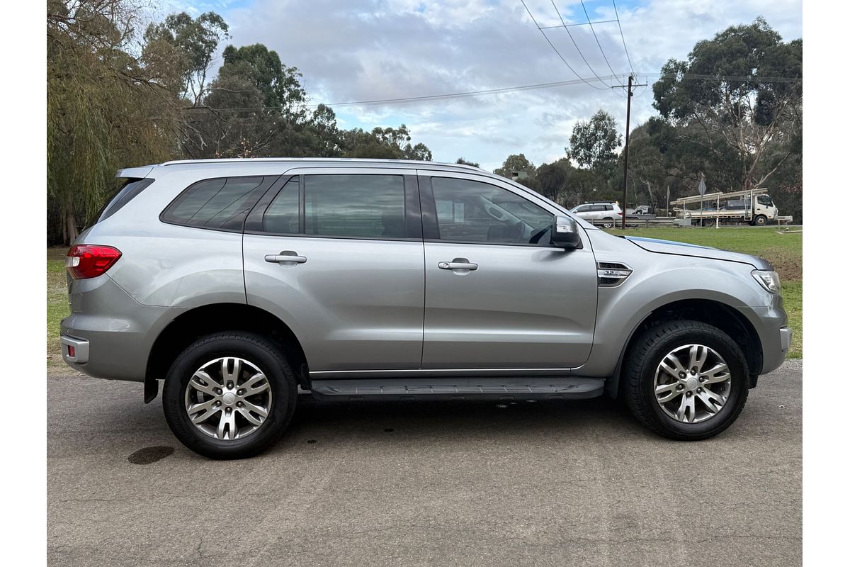 2015 Ford Everest Trend UA