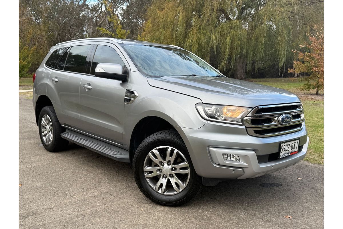 2015 Ford Everest Trend UA