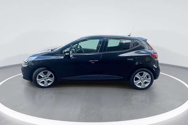 2014 Renault Clio Expression IV B98