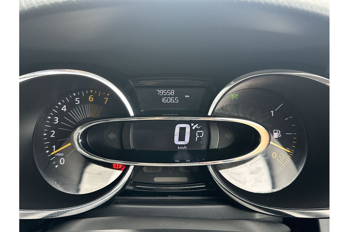 2014 Renault Clio Expression IV B98