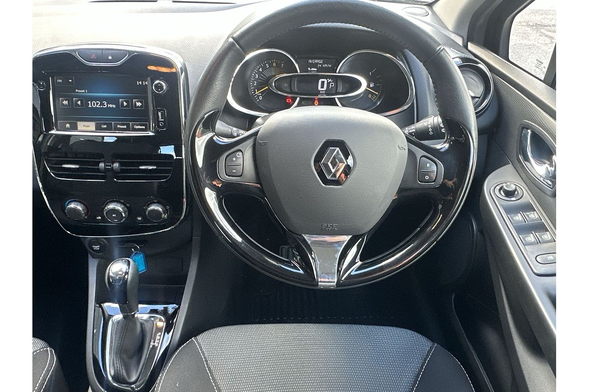2014 Renault Clio Expression IV B98
