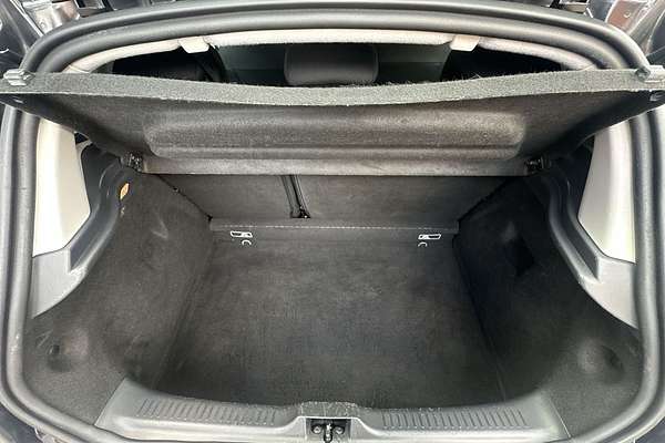 2014 Renault Clio Expression IV B98