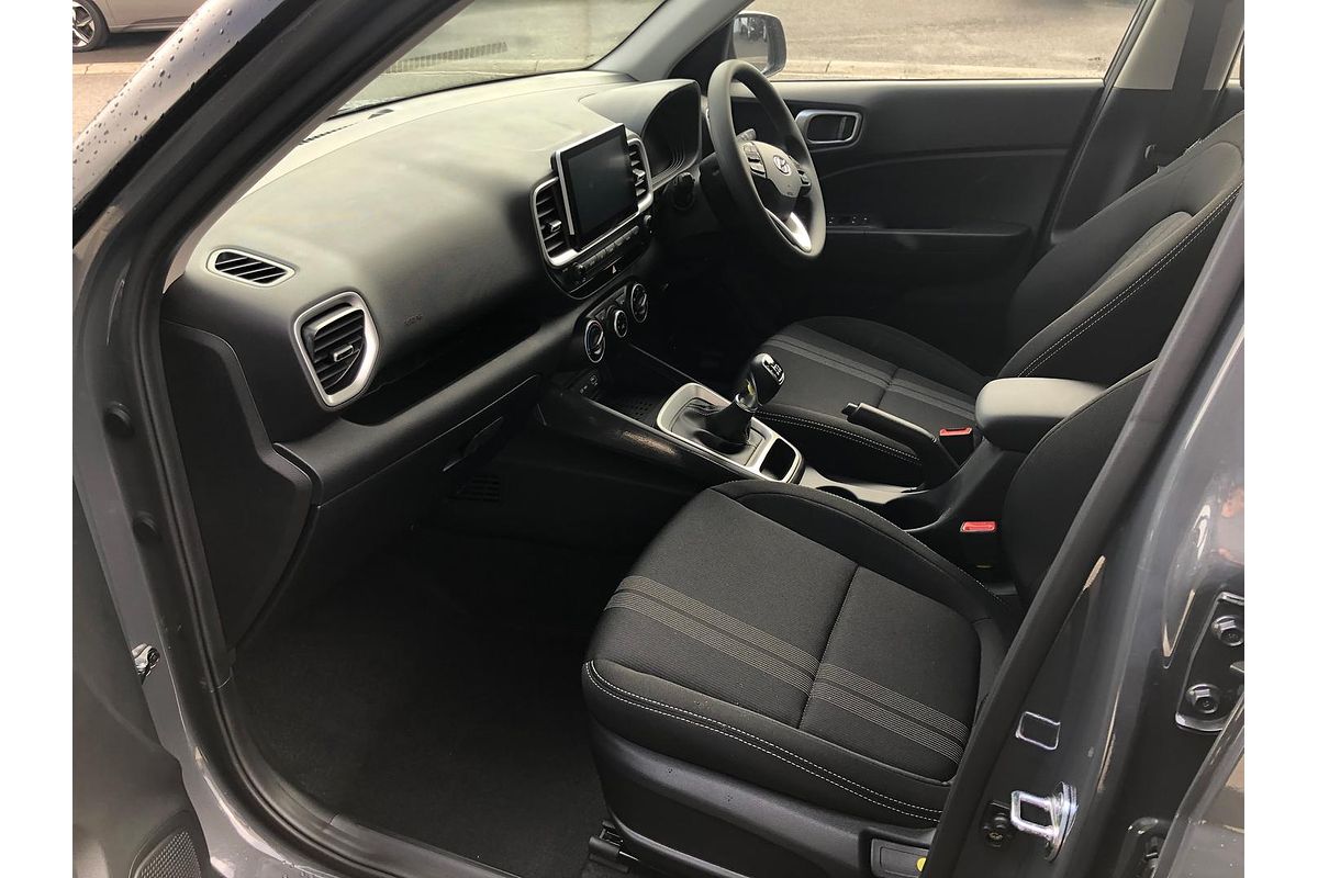 2025 Hyundai Venue QX.V5