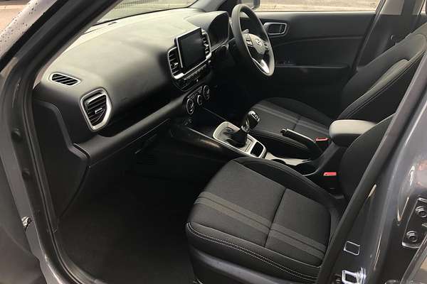 2025 Hyundai Venue QX.V5
