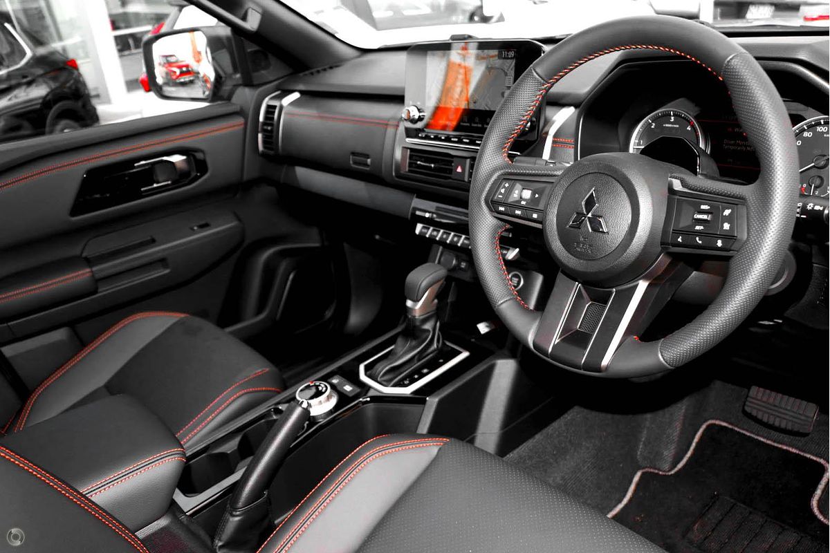 2025 Mitsubishi Triton GSR MV 4X4