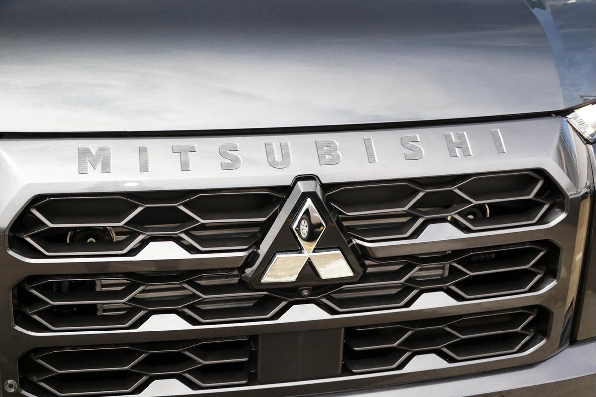 2025 Mitsubishi Triton GSR MV 4X4