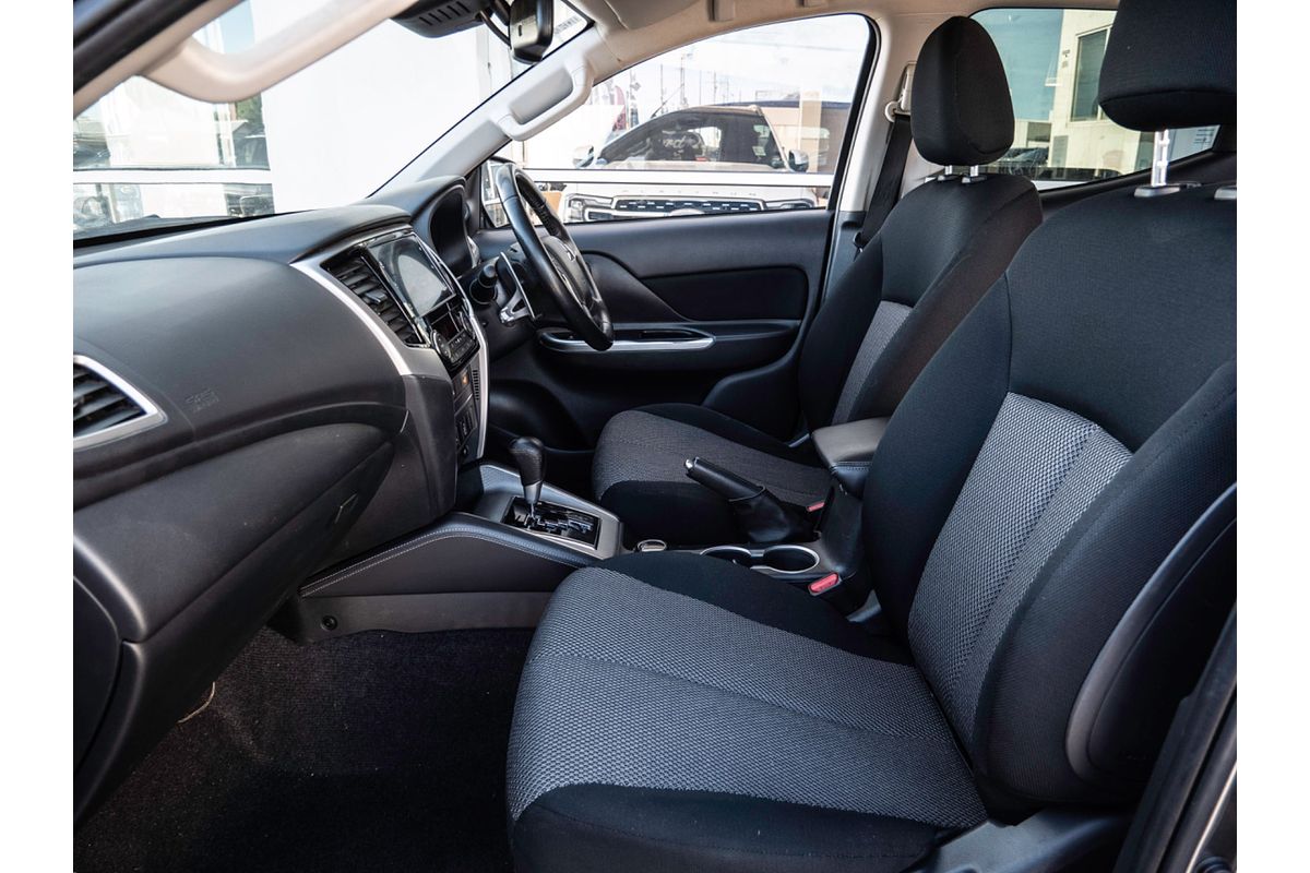 2021 Mitsubishi Triton GLS MR 4X4