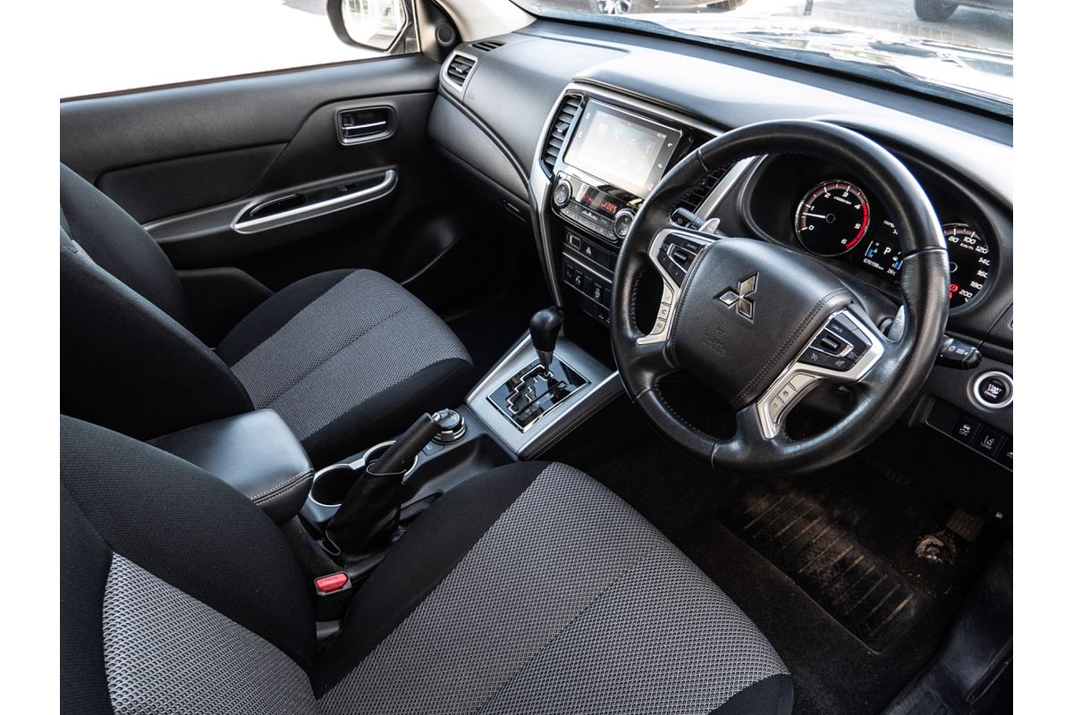 2021 Mitsubishi Triton GLS MR 4X4
