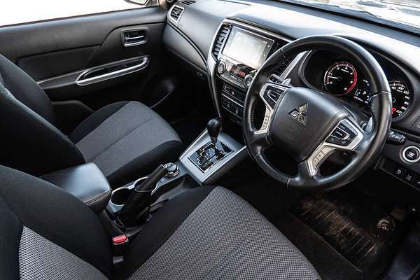 2021 Mitsubishi Triton GLS MR 4X4