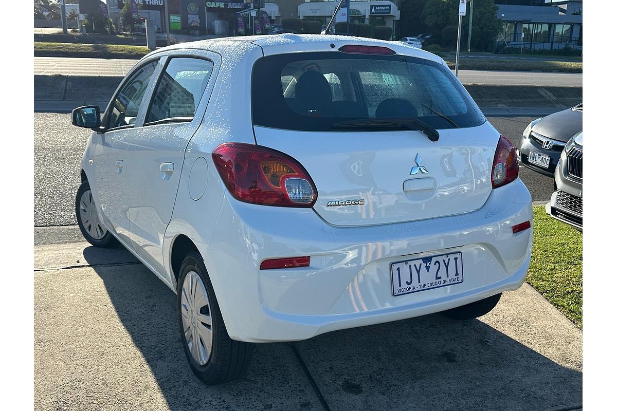 2016 Mitsubishi Mirage ES LA