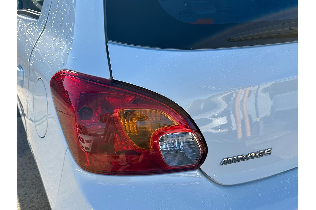 2016 Mitsubishi Mirage ES LA