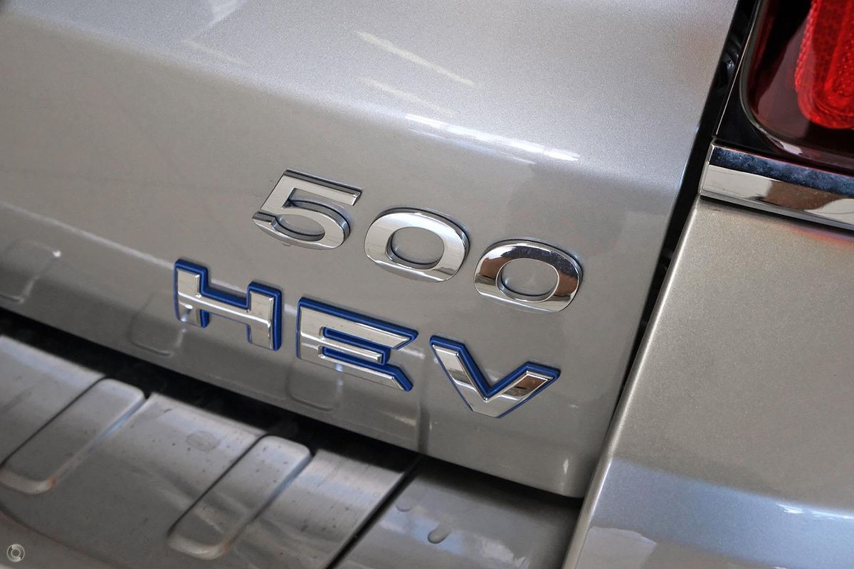 2024 GWM Tank 500 Lux Hybrid P03