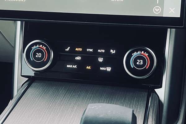 2022 Land Rover Range Rover D300 SE L460