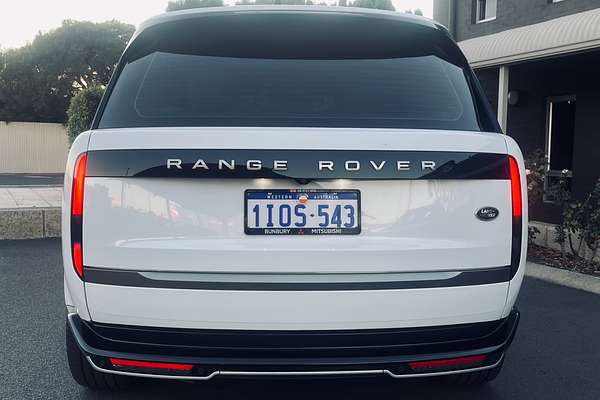 2022 Land Rover Range Rover D300 SE L460