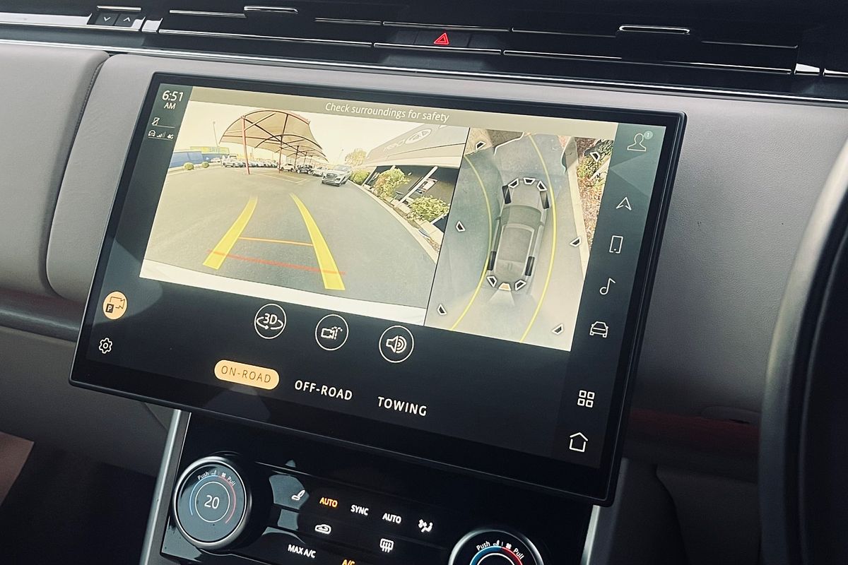 2022 Land Rover Range Rover D300 SE L460