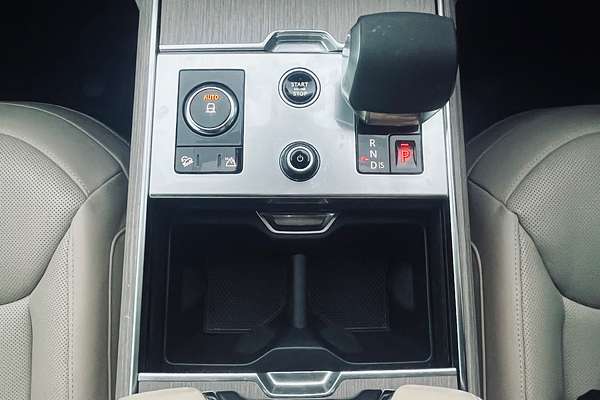 2022 Land Rover Range Rover D300 SE L460