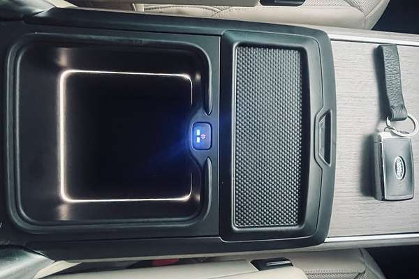 2022 Land Rover Range Rover D300 SE L460