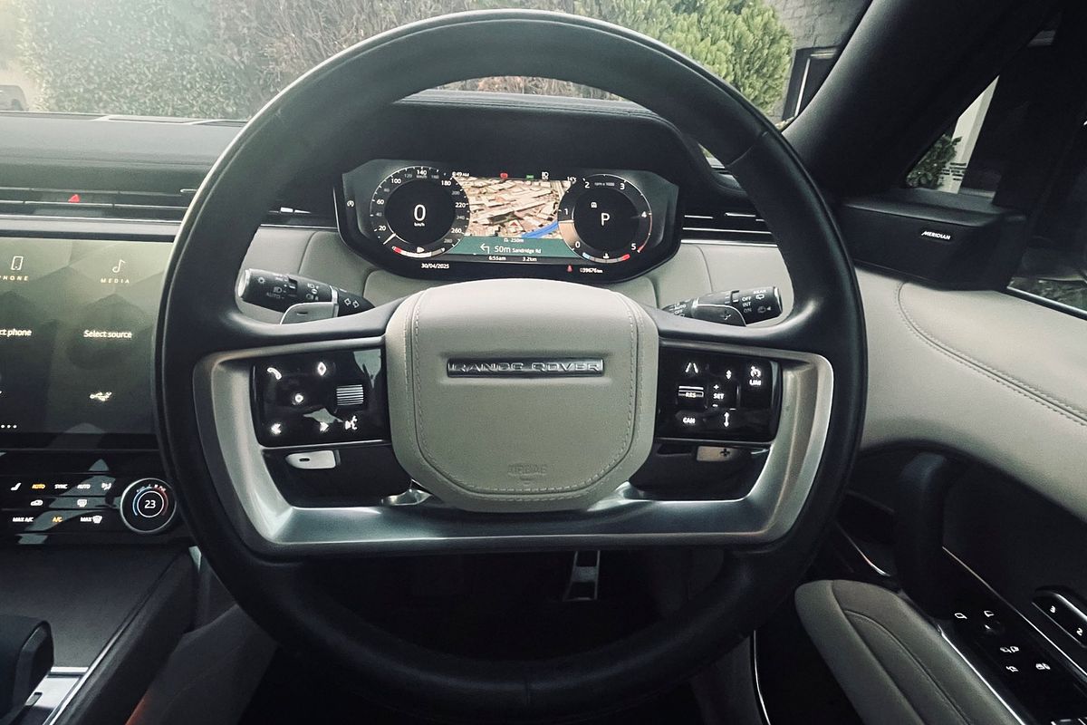 2022 Land Rover Range Rover D300 SE L460