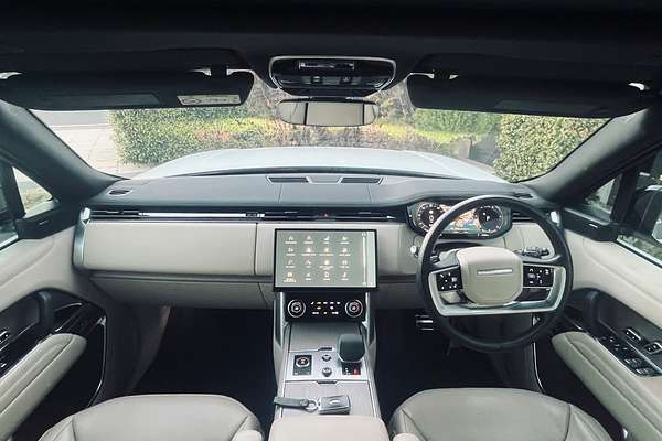2022 Land Rover Range Rover D300 SE L460