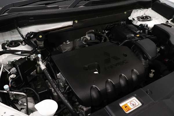 2021 Mitsubishi Outlander ES ZL