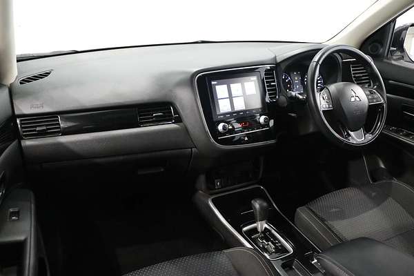 2021 Mitsubishi Outlander ES ZL