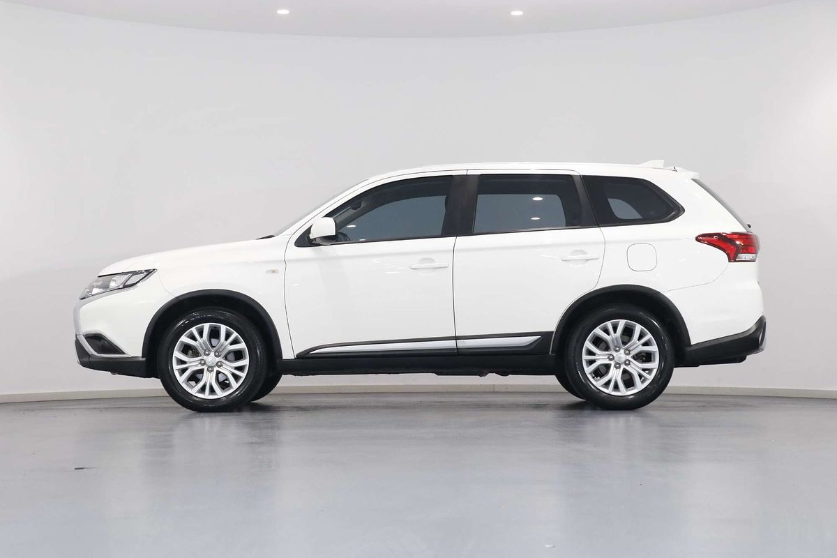 2021 Mitsubishi Outlander ES ZL
